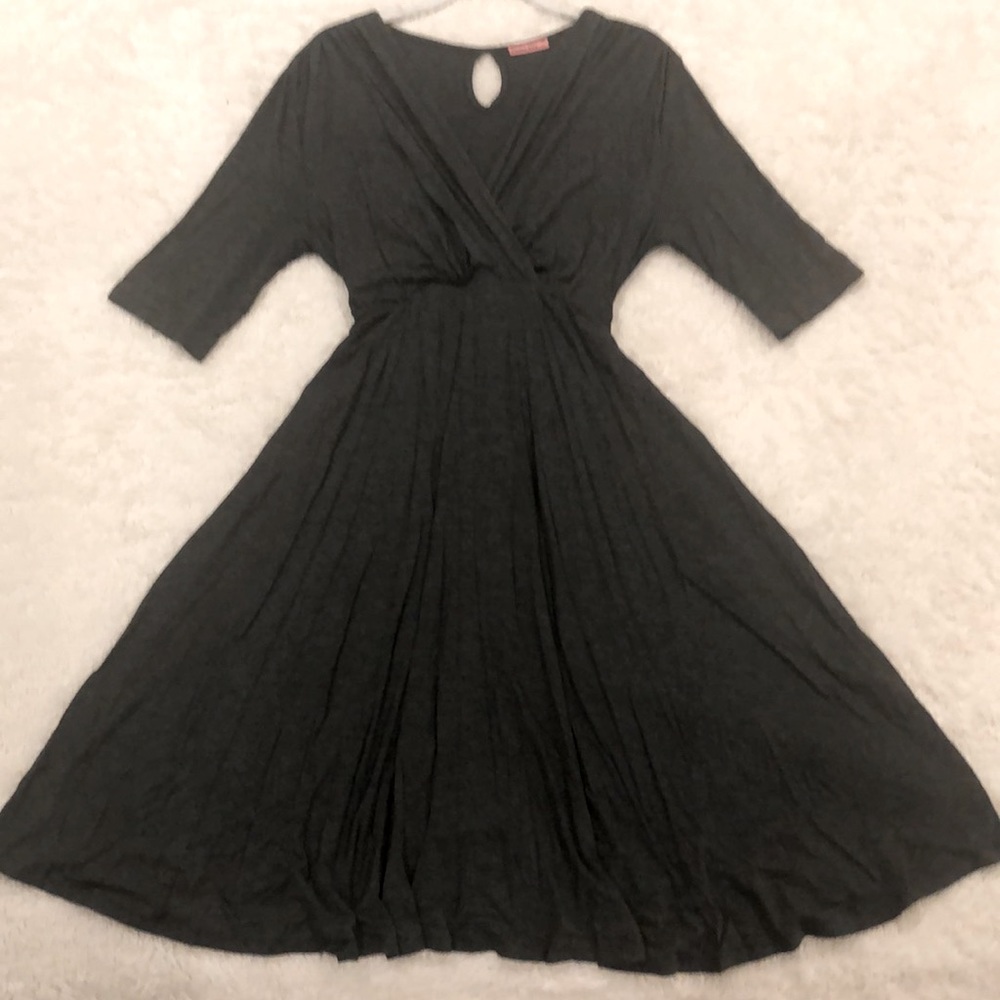 NWOT Hello Miz Grey MIDI Maternity Dress, Size Medium